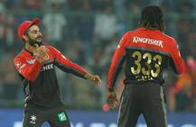 দেখুন, প্রথম জুটি হিসেবে টি-২০ ক্রিকেটে ৩,০০০ রান করলেন বিরাট-গেইল