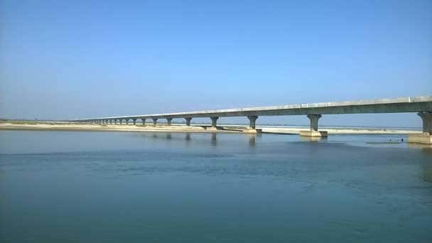 Indias Longest Bridge To Be Inaugurated Near China Border ২৬ মে উদ্বোধন করবেন মোদী, অসমে ব্রহ্মপুত্রের ওপর দেশের দীর্ঘতম সেতু চিন সীমান্তে সামরিক সরঞ্জাম দ্রুত পৌঁছে দেবে: সোনোয়াল