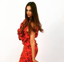 অবশেষে প্রতিক্ষীত সেই দিন এসে গেল, কান চলচ্চিত্র উত্সবের মঞ্চে হাঁটতে প্রস্তুত দীপিকা !