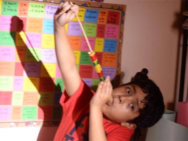 প্রিয় খাবার বিরিয়ানি, চাউমিন, চিলি চিকন। 