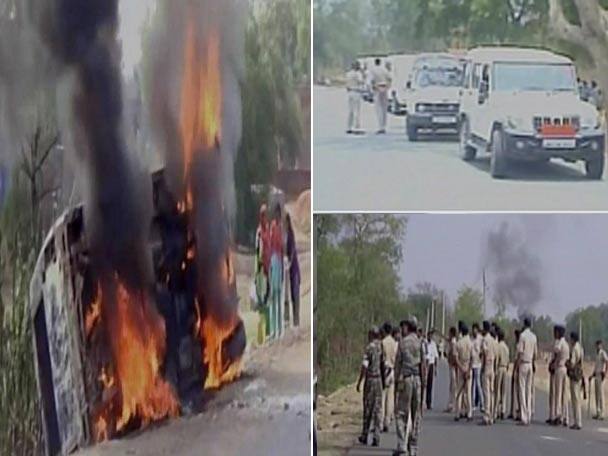 ছেলেধরা সন্দেহে ছ জনকে বেধড়ক মার জামশেদপুরের কাছে গ্রামে, ঘটনাস্থলে গেলে পুলিশকেও আক্রমণ, পরিস্থিতি অগ্নিগর্ভ Villagers Lynch 6 On Suspicion Of Child Lifting ছেলেধরা সন্দেহে ছ জনকে বেধড়ক মার জামশেদপুরের কাছে গ্রামে, ঘটনাস্থলে গেলে পুলিশকেও আক্রমণ, পরিস্থিতি অগ্নিগর্ভ