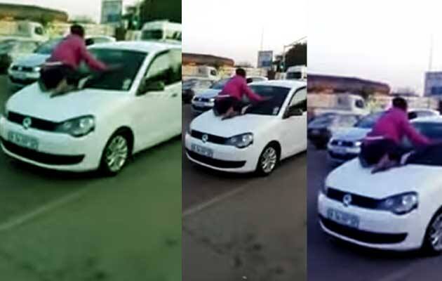 Woman Creates Brawl As His Partner Deceives Her দেখুন: গাড়িতে অন্য মহিলার সঙ্গে স্বামীকে দেখে তুলকালাম বাঁধালেন স্ত্রী