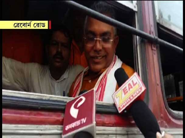 গ্রেফতার রাহুল সিংহ। গ্রেফতার করা হল দিলীপ ঘোষকে। গ্রেফতার কৈলাস বিজয়বর্গীয়।