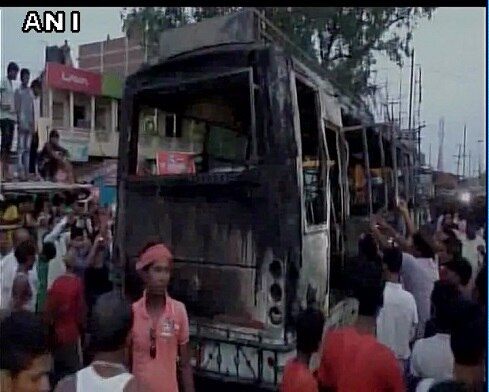 8 Killed 11 Injured As Bus Catches Fire In Bihar বিহারে বাসে আগুন, নিহত ৮
