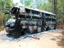 ছত্তিশগড়ে বাসে আগুন মাওবাদীদের, রাস্তা চায় না, তাই এই নাশকতা, বললেন পুলিশকর্তা
