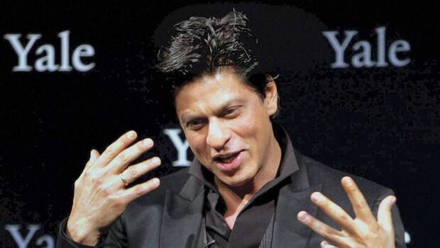 Shah Rukh Khan office turned into 15-bed ICU COVID-19 facility by BMC শাহরুখের অফিসের কোয়ারান্টিন সেন্টারে এবার ১৫ শয্যার আইসিইউয়ের বন্দোবস্ত, থাকছে ভেন্টিলেটর সহ জরুরি যন্ত্রপাতি