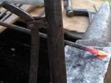 মনের আনন্দে খেলছিল দুই মেয়ে, রাগে গরম লোহার রডের ছ্যাঁকা বাবার!