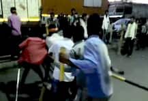 ফসলের ন্যায্যমূল্য, ঋণ মকুবের দাবিতে কৃষক আন্দোলনে গুলি, মধ্যপ্রদেশে হত ৩, কার্ফু