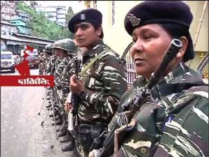 পাহাড় বনধ: প্রথমদিনেই তাণ্ডব মোর্চা-বাহিনীর, ফের কড়া হুঁশিয়ারি মমতার