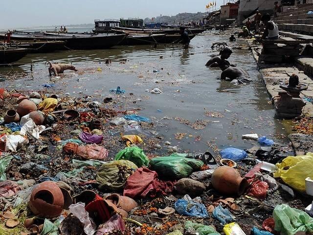 Ngt Declares 100m From Edge Of Ganga As No Development Zone Recommends Rs 50k Fine For Dumping Waste গঙ্গায় বর্জ্য ফেললে ৫০ হাজার টাকা জরিমানা, নির্দেশ জাতীয় পরিবেশ আদালতের