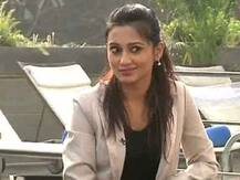 হামে আক্রান্ত, অনুষ্কার ‘পরী’ ছবি থেকে বেরিয়ে আসতে হল মিমি চক্রবর্তীকে