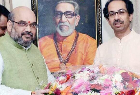 রাষ্ট্রপতি নির্বাচন: সমর্থন চেয়ে উদ্ধবের সঙ্গে রুদ্ধদ্বার বৈঠক অমিত শাহর Amit Shah Meets Uddhav Seeks Support For Presidential Election রাষ্ট্রপতি নির্বাচন: সমর্থন চেয়ে উদ্ধবের সঙ্গে রুদ্ধদ্বার বৈঠক অমিত শাহর