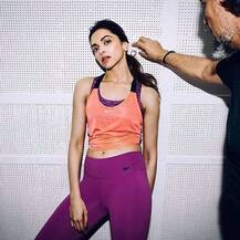 দেখুন দীপিকা পাড়ুকোনকে