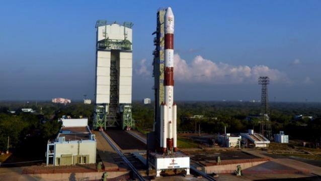 Countdown For Launch Of Pslv C38 Begins ৩১টি উপগ্রহ নিয়ে শুক্রবার মহাকাশে পাড়ি দেবে ইসরোর পিএসএলভি-সি৩৮ রকেট