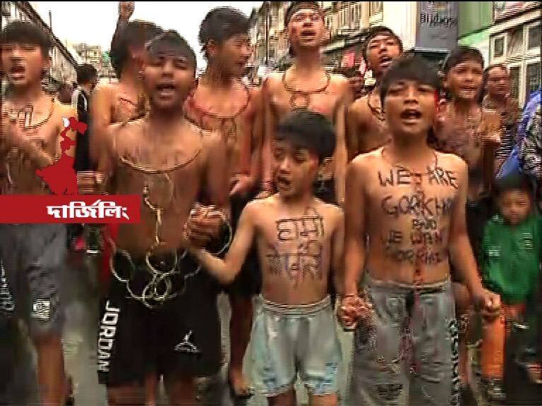 Children New Weapon For Gjm In Gorkhaland Issue পৃথক গোর্খাল্যান্ডের আন্দোলনে মোর্চার ‘হাতিয়ার’ শিশুরাও, বিতর্ক