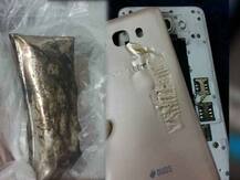 গেম খেলতে গিয়ে ফোন গরম, ৪ বছরের শিশুর হাতে ফাটল স্যামসাঙ গ্যালাক্সি জে-৭