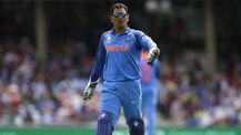 দক্ষিণ আফ্রিকার বিরুদ্ধে সিরিজের প্রথম টি ২০ ম্যাচে সঙ্গাকারার রেকর্ড ভাঙলেন ধোনি