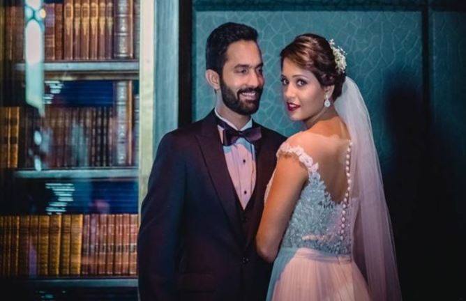 ভারতীয় দলের অনেক সদস্যই এই সফরে স্ত্রীকে নিয়ে গিয়েছেন। দীনেশ কার্তিকের স্ত্রী দীপিকা পাল্লিকলও ভারতীয় দলের সঙ্গে গিয়েছেন