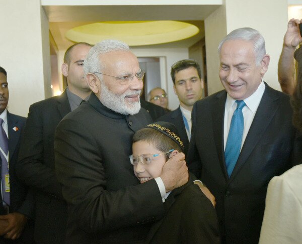 Israeli boy survivor of Mumbai attacks 'touched by heartwarming message' from PM Modi মুম্বই হামলায় বেঁচে যাওয়া শিশু মোশেকে হৃদয়স্পর্শী চিঠি মোদির