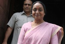 দেশে ধর্মনিরপেক্ষতা বিপন্ন, দাবি মীরা কুমারের