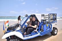 চিরাচরিত প্রোটোকলের গণ্ডি পেরিয়ে সমুদ্র সৈকতে ক্ষণিক সফরে মোদী-নেতানিয়াহু