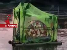 একবিংশ শতাব্দীতে বেহুলা-লখিন্দর! \'বাঁচাতে\' সাপের কামড়ে মৃত বালিকাকে নদীতে ভাসাল পরিবার