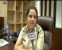 জেলে শশীকলার অন্যায় সুবিধা নেওয়ার কথা ফাঁস করে বদলি ডিআইজি রূপা