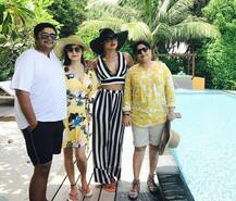 মুম্বইয়ে পরিবারের সঙ্গে জন্মদিন পালন করছেন প্রিয়ঙ্কা