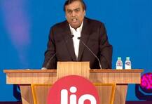 ‘ভারতের ইনটেলিজেন্ট স্মার্ট ফোন’: এবার ‘বিনা মূল্যে’ স্মার্টফোন দেবে রিলায়েন্স জিও