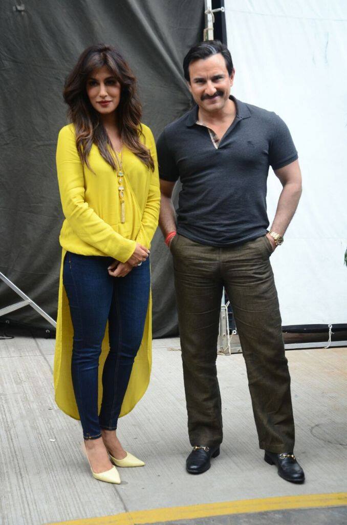 বাজার ছবিতে রোহনের সঙ্গে রয়েছেন সেফ আলি খান এবং চিত্রাঙ্গদা সিংহ