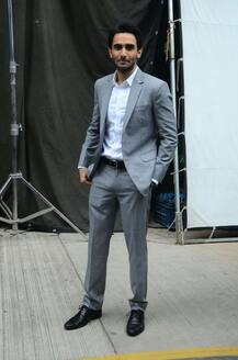 এবার রুপোলি পর্দায় আসছেন বিনোদ মেহরার ছেলে রোহন, সেই ছবিতে তাঁর সঙ্গে রয়েছেন বলিউডের এই তারকারা