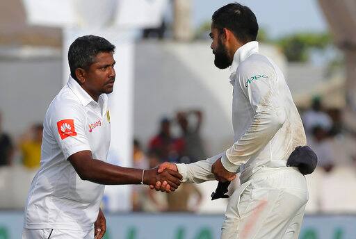 ৫৫০ রানের টার্গেট তাড়া করতে নেমে দ্বিতীয় ইনিংসে ২৪৫ রানেই অলআউট হয়ে গিয়েছে শ্রীলঙ্কা