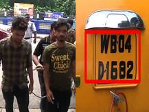 একই ট্যাক্সিতে ২ টি নম্বর প্লেট দেখে সন্দেহ, রাসেল স্ট্রিটে অস্ত্র-সহ পাকড়াও ভিনরাজ্যের চার দুষ্কৃতী