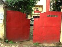 নিউ আলিপুরে বাড়ির মধ্যে বৃদ্ধ খুন, উদ্ধার রক্তাক্ত দেহ, লণ্ডভণ্ড ঘর, তছনছ আলমারি, গায়েব সুটকেস