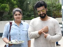 রাখি হাতে অর্জুন কপূর, পাশে বোন অংশুলা