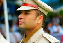 মধ্যপ্রদেশের এই দারুণ সুদর্শন আইপিএস অফিসারের ছবি সোশ্যাল মিডিয়ায় ভাইরাল