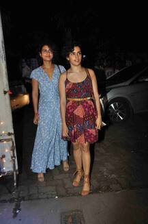 দেখুন ফতিমা সানা শেখ ও সানায়া মালহোত্রার লেটেস্ট ছবি