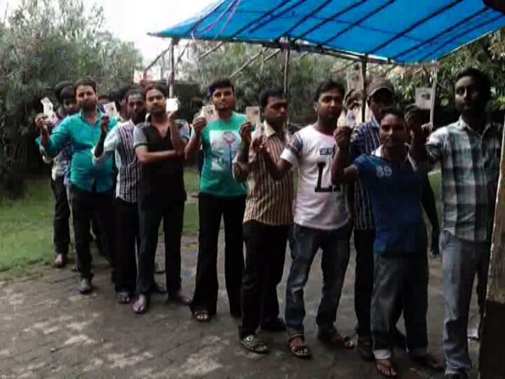 Polling In Seven Municipalities Live: সাত পুরসভার ভোট চলছে, সকাল থেকেই 'বহিরাগতদের দাপট',  দুর্গাপুরে 'গুলি-বোমাবাজি', হলদিয়ায় পুনর্নির্বাচনের দাবি বামেদের