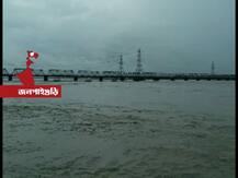 বিরামহীন বৃষ্টিতে বিপর্যস্ত উত্তরবঙ্গ, বিভিন্ন নদীতে বাড়ছে জলস্তর