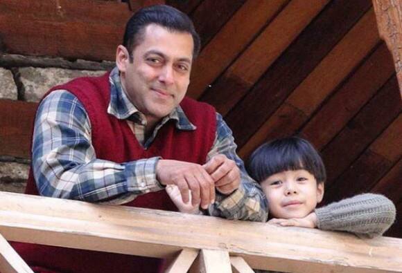 টিউবলাইট ফ্লপ হওয়ায় পরিবেশকদের ৩২ কোটি টাকা ফিরিয়ে দেওয়ার কথা জানিয়েছেন সলমন