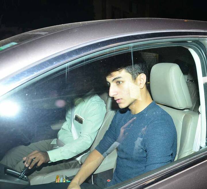 (ছবি: মানব মঙ্গলানি) 