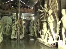 পুজোর আগে বড় ক্ষতির মুখে রায়গঞ্জের মৃত্‍‍শিল্পীরা