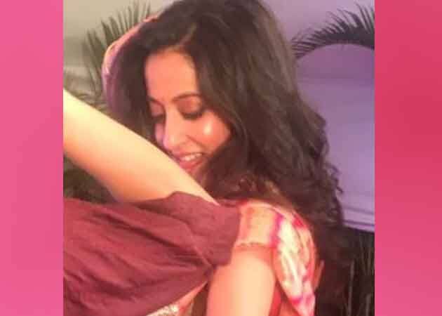 বোনের বিয়েতে রাইমা