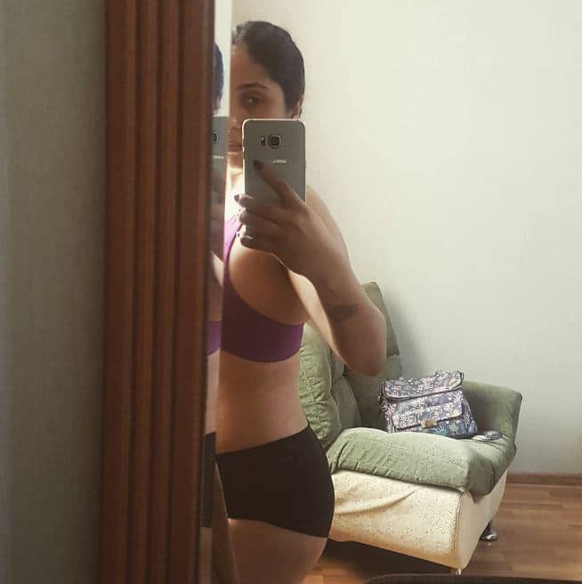 ইনস্টাগ্রামে বেশ কিছু বোল্ড ছবি পোস্ট করেছেন তিনি