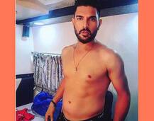 ইন্সটায় খালি গায়ে যুবরাজ, ছবি দেখে ট্রোল করলেন দুই সতীর্থ ক্রিকেটারও