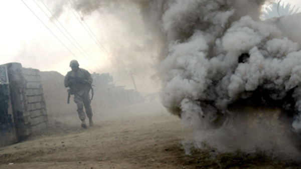 সন্দেহ আইএসআই-যোগ, ট্রেন থেকে চুরি গেল সেনার স্মোক-বম্বের কার্টন