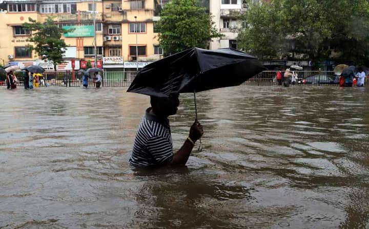 ছবি সৌজন্যে অ্যাসোসিয়েটেড প্রেস, রজনীশ কাকাড়ে