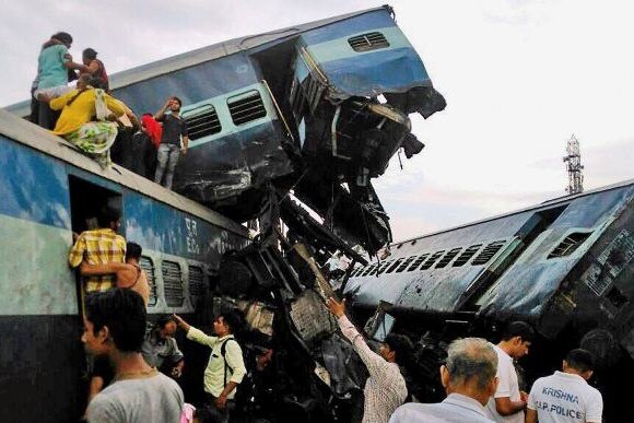 13 Railway Employees Sacked For Utkal Express Derailment উৎকল এক্সপ্রেস দুর্ঘটনা: বরখাস্ত রেলের ১৩ কর্মী