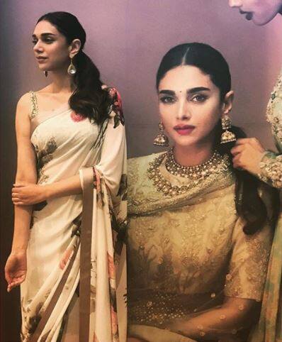 অভিনেত্রী বলেন, বিয়ে হল খুশির বিষয়। আর শ্যুটিং যদি বিয়ে-কেন্দ্রিক হয়, তাহলে তা করতে আরও মজা হয়।