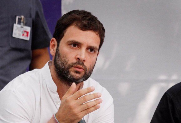 Lok Sabha Election 2019-MHA serves notice to Rahul Gandhi on complaint questioning citizenship, PM resorting to 'fake narrative' to divert attention, alleges Congress ভারতীয় নাগরিকত্ব নিয়ে স্বামীর অভিযোগে ১৫ দিনে রাহুলের জবাব চেয়ে নোটিস কেন্দ্রীয় স্বরাষ্ট্রমন্ত্রকের, পাল্টা মোদিকে নিশানা কংগ্রেসের